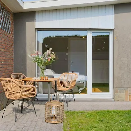 度假居 Huswell - Bungalow With Garden At 5 Minutes From The Beach 德哈恩